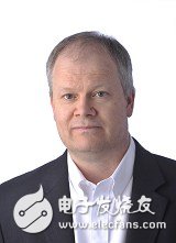 奥地利微电子市场行销总监Jerry Koontz表示，新一代的光感测器除可简化人机介面之外，更能提供终端消费者更直觉化的功能。