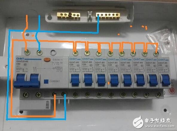 家庭配电箱接线图_家庭配电箱安装规范_高低压配电柜接线规范