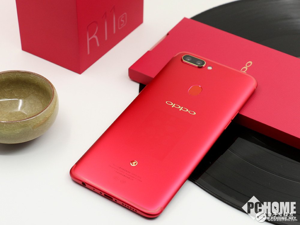 夺目生肖设计 oppo r11s星幕新年版开箱