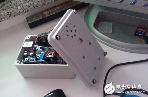 用Arduino开发板DIY一个考勤记录器