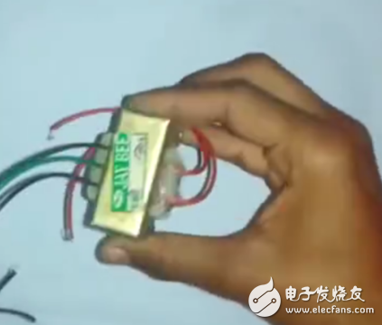 自制升压器12v升220v